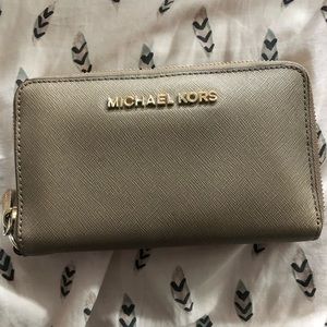 Michael Kors wallet